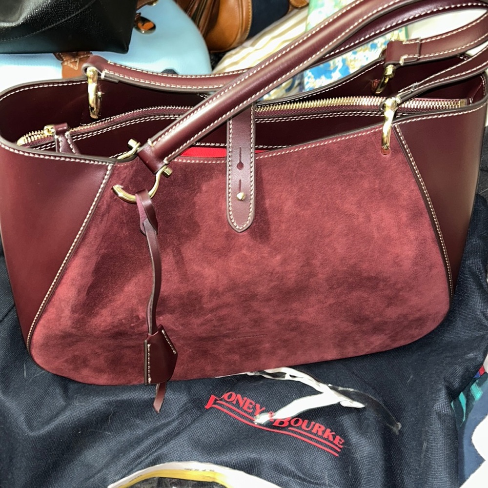 Dooney and bourke Camilla